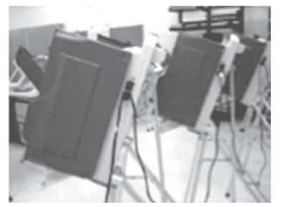 Voting systems daisy chained together.
